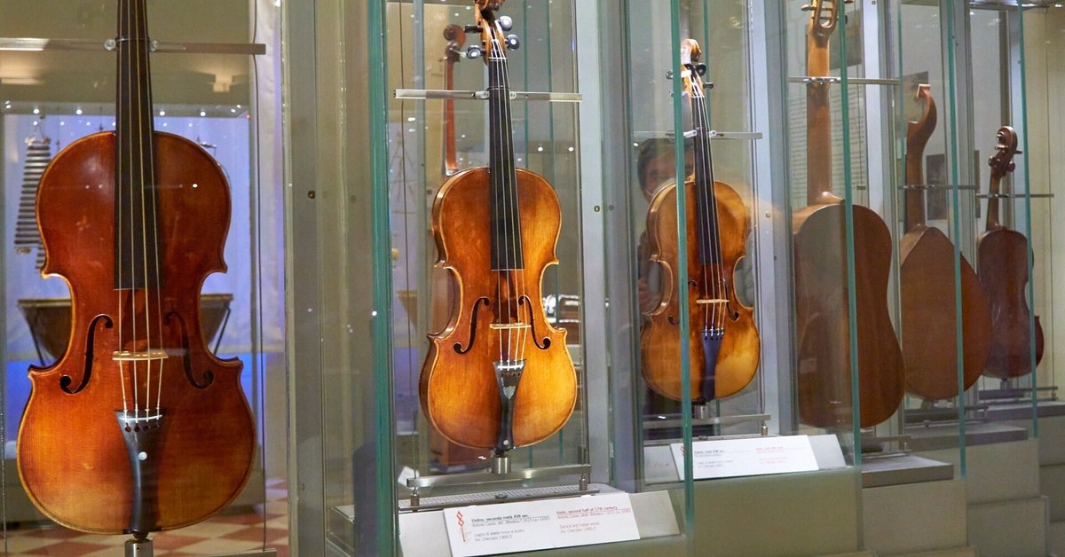 木片からバイオリンへ。木から音楽へ。｜イタリアのモノづくり