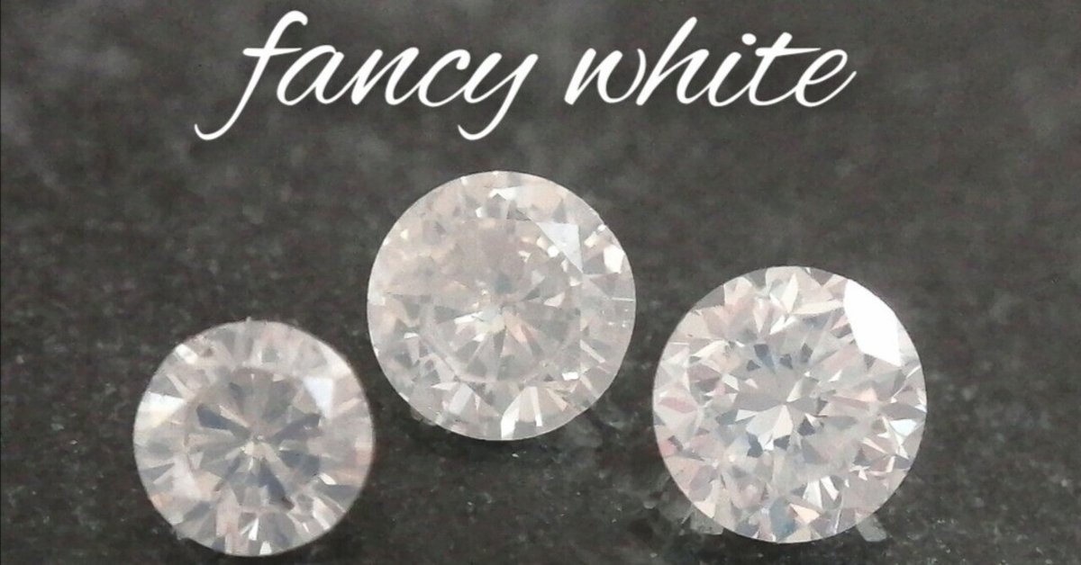 Fancy White天然ファンシーホワイトダイヤモンド 0.075カラット d580150088c0d0c76ae90560e2ae27