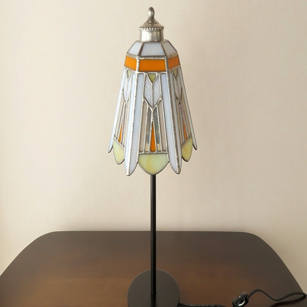 オレンジ＋オーロラの幾何学幾何学・テーブルランプ（ステンドグラス