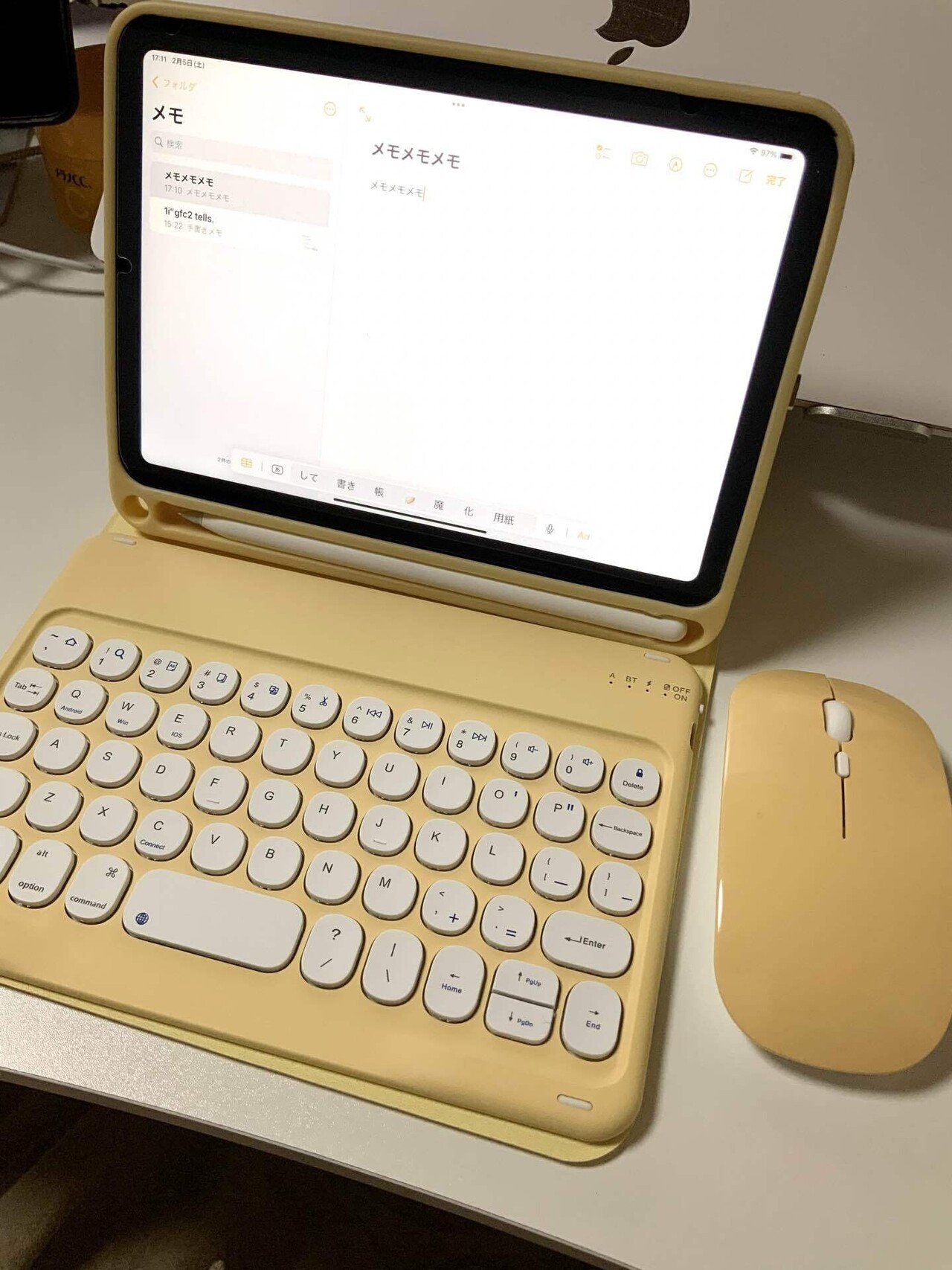美品iPad mini 6 折りたたみキーボード ペン　マウス　マグネットカバー Amazon | 360度回転 iPad Mini6 / Mini 7 (A17 Pro) キーボード