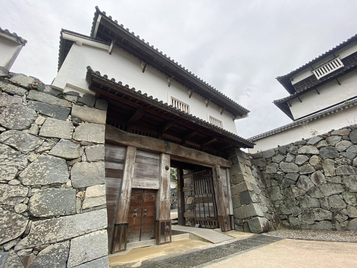 追手門から続く未来への学びの庭|sanchi 追手門から続く未来への学びの庭|sanchi