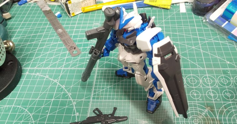 HGガンダムアストレイ　ブルーフレーム　組み立て