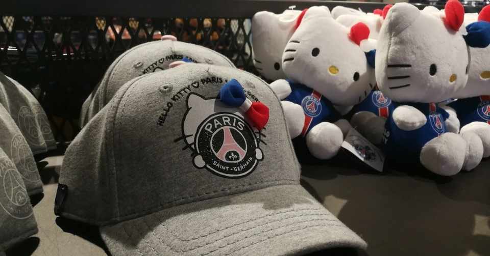 オシャレで裕福なサッカークラブ Psgのグッズ展開 熊本拓真 Note