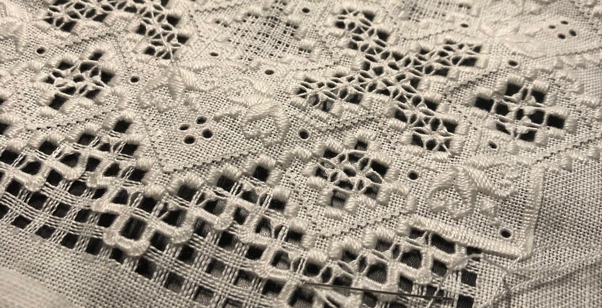 【特別セール品】 1㎝16本の織り糸の刺繍布での美しさ…私もいつか刺してみたい その他