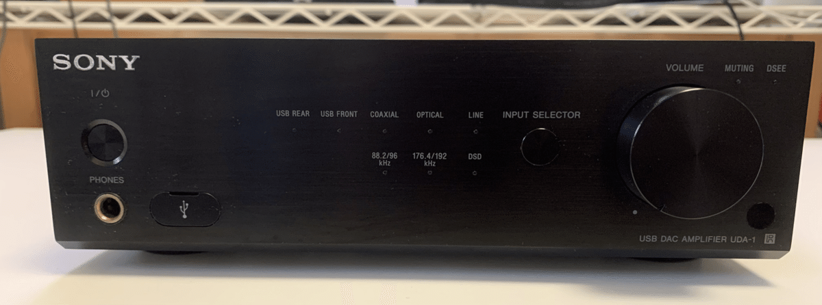 SONY UDA-1 持ち帰れる USB DAC アンプ SONY UDA-1 持ち帰れる USB DAC アンプ