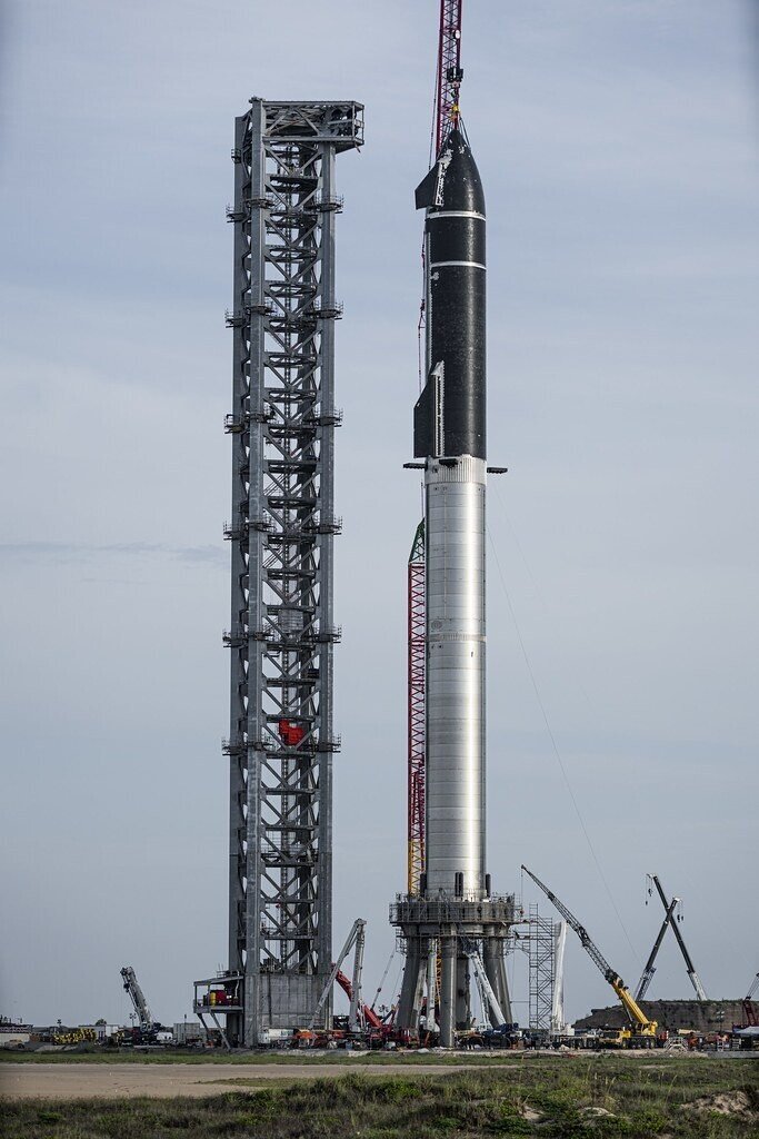 今年は超巨大ロケットの打ち上げが見れる予定！ NASAのSLSと