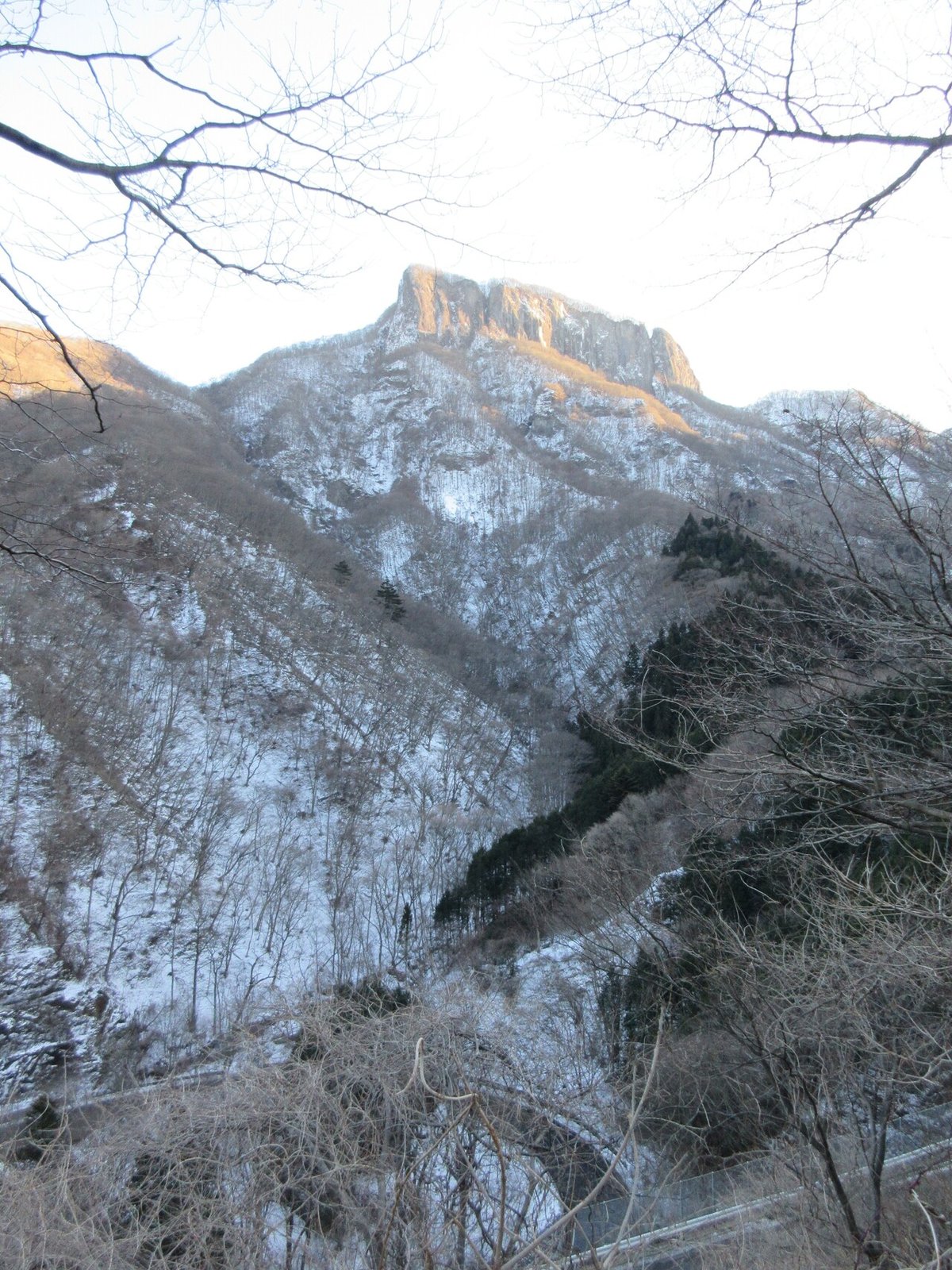 荒船山　艫岩