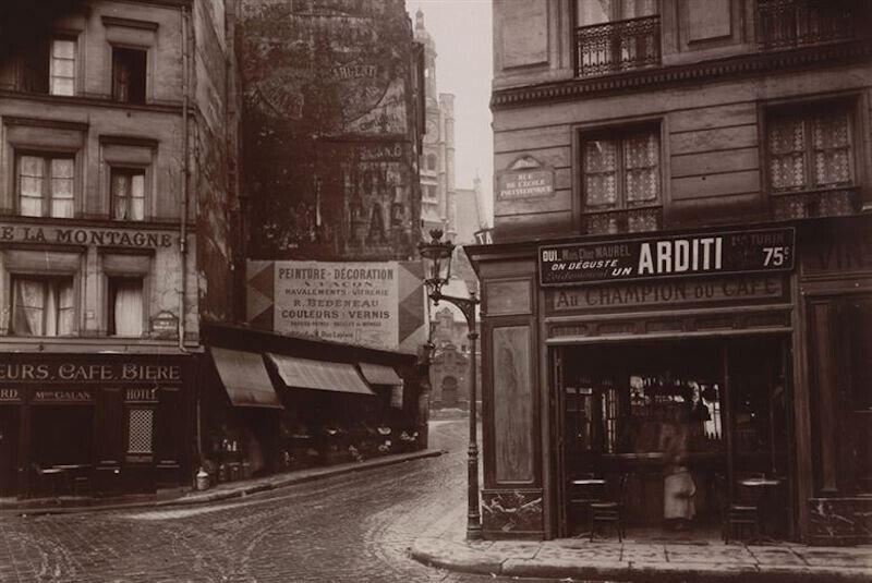 フランスの写真家ウジェーヌ・アジェが生まれた。｜DigitalCreator