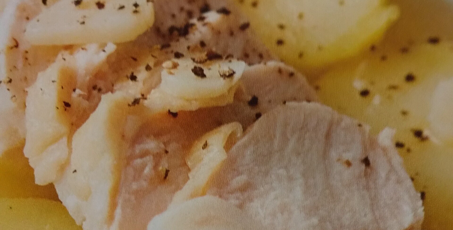 おはようございます リョウコです 今日は鳥胸肉とじゃがいもの塩ニンニク煮を紹介します これはレンジで簡単にできる料理です材料さえあればすぐに作れます 魔法の言葉おいしくな れと思いながら作ってみてくだ Ryotake1008 Note