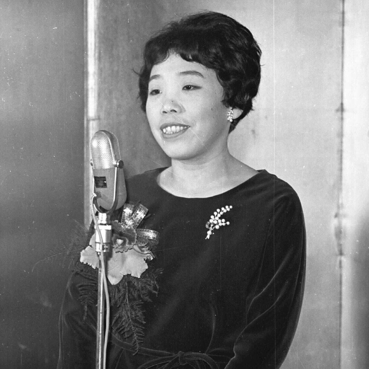 社会が震えた芥川賞作家の肉声 鵜飼哲夫 創刊100周年記念企画|文藝