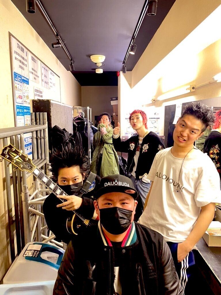バンド✖️HIPHOP✖️お笑いを一緒に観たいって話｜pon＿walkthisway