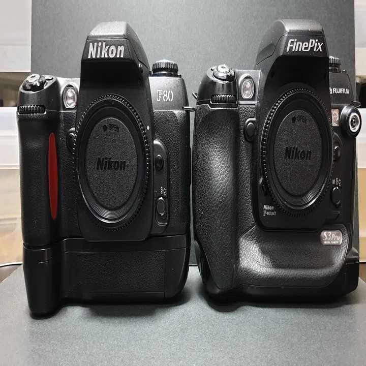 カメラ談義 #ニコンF80と仲間達 #フジフィルムFinePix S3 Pro｜Mattaka