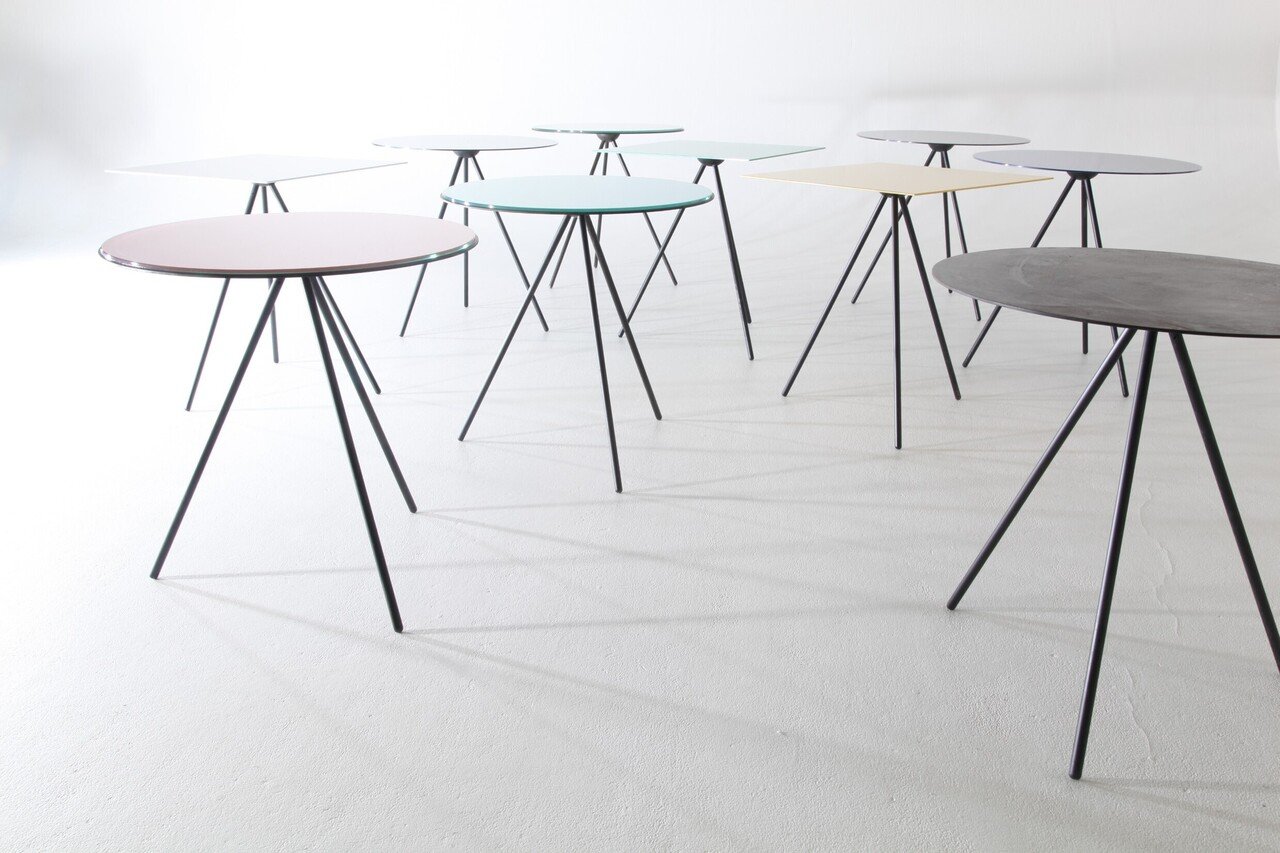 椅子に追従するテーブル ｜トライポッド 2011｜黒川雅之 / Kurokawa