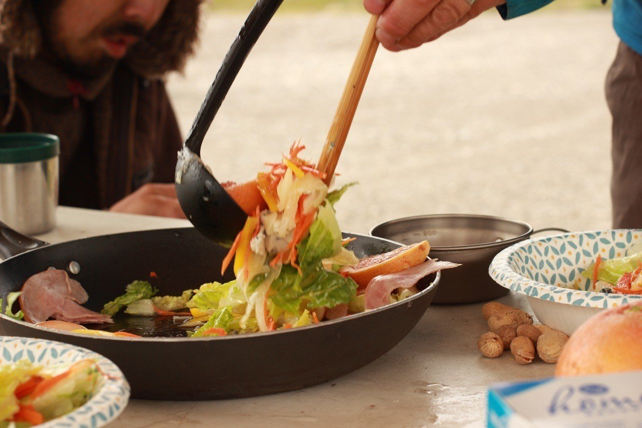 北極圏キャンプに持って行った 最強のにんじんピクルスドレッシング りょうすけの ありのまま記 Note