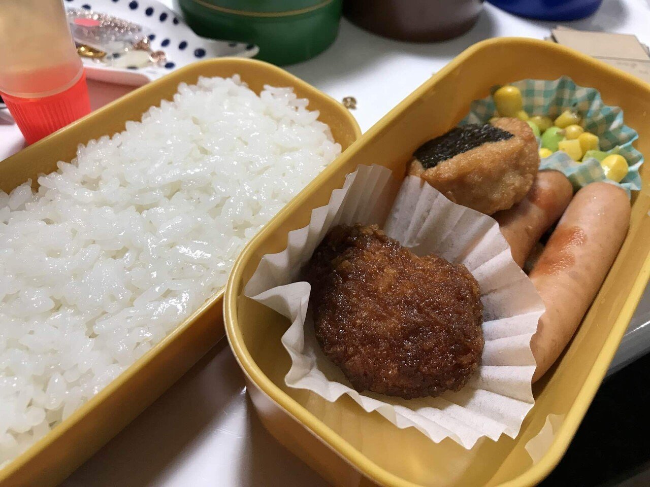 主夫ご飯 今日はお弁当 なんだかんだでお昼過ぎてた W 土日は時間経つのが早い イベントの用意に発送含め今日は1人で大奮闘 基本フリーランスは自分が動かないとお金は動かない 全ては自分自身 甘えれば キャットホース三世𓃠日々クリエイト Note