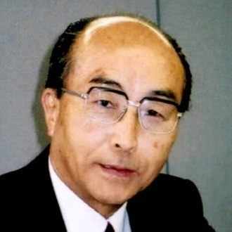 山崎和邦(作家、投資家)            山崎和邦(作家、投資家)