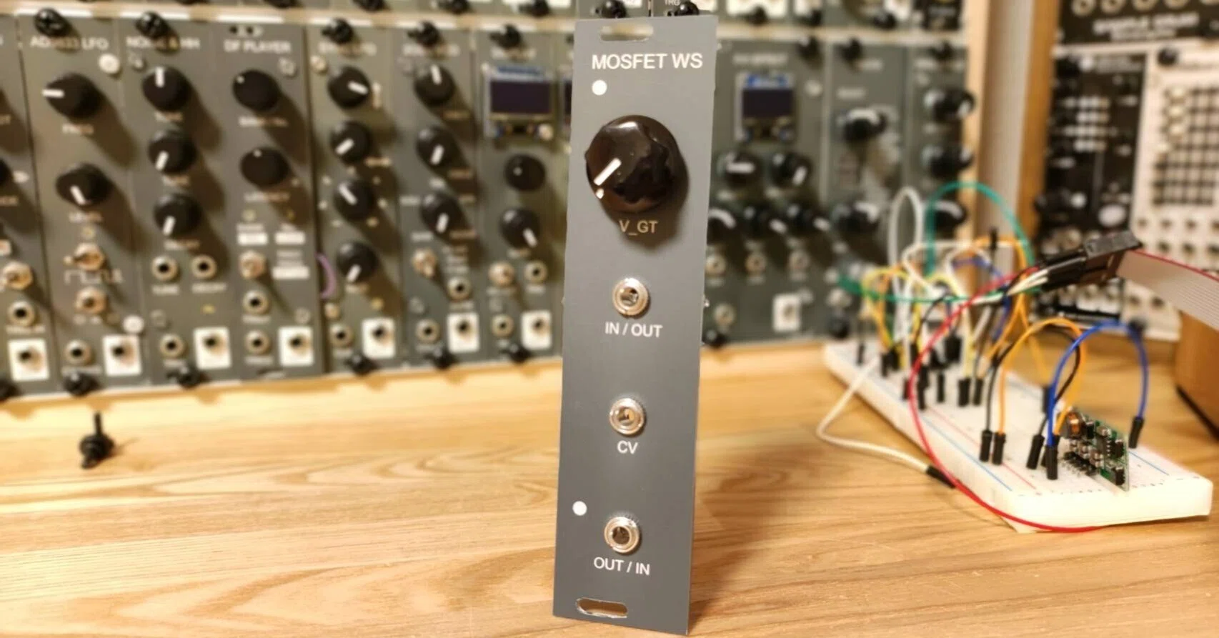 $2 Wave shaper & VCA module-DIY Eurorack Modular Synthesizer