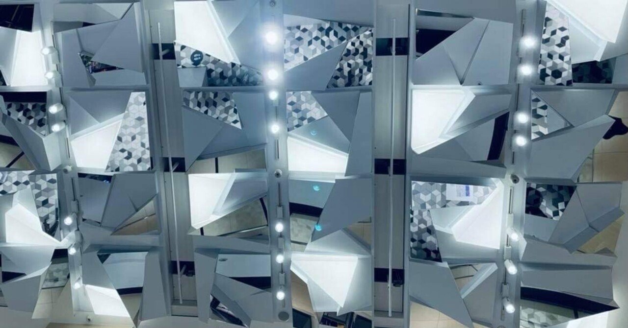 美術品を見せる収蔵庫｜文化観光コーチングチーム「HIRAKU」