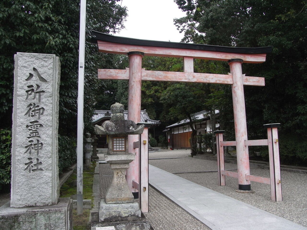 唯一無二の年1開扉は午前勝負「秋篠寺」大元帥明王立像と伎芸天