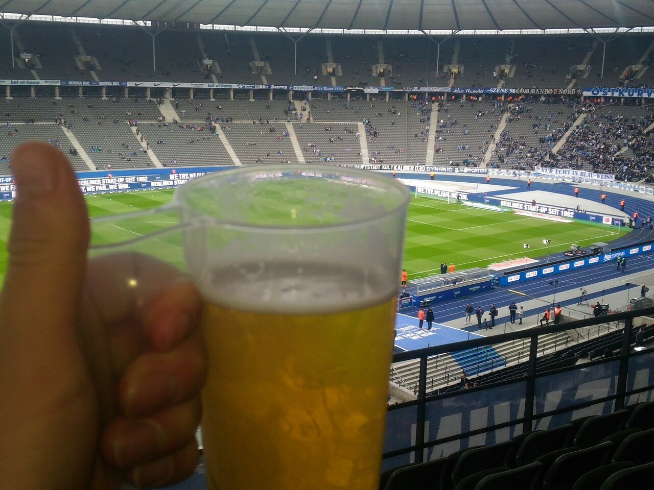 オリンピアシュタディオンとビール