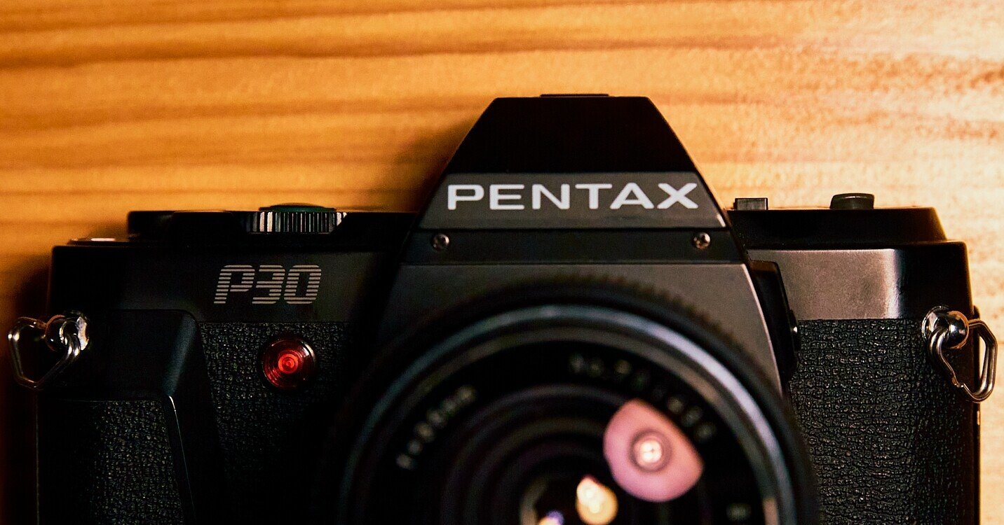横　PENTAX ペンタックス　P30 DATE　レンズ・ライト付き Amazon.com : Pentax ZX-30 Quartz Date 35mm SLR Camera Kit