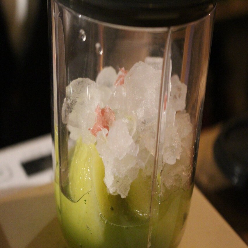 メロンと抹茶のフローズンカクテル 果房メロンとロマン Note