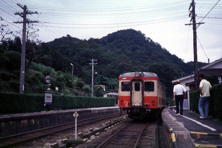 0501木次線ｷﾊ52国鉄色出雲坂根駅_72