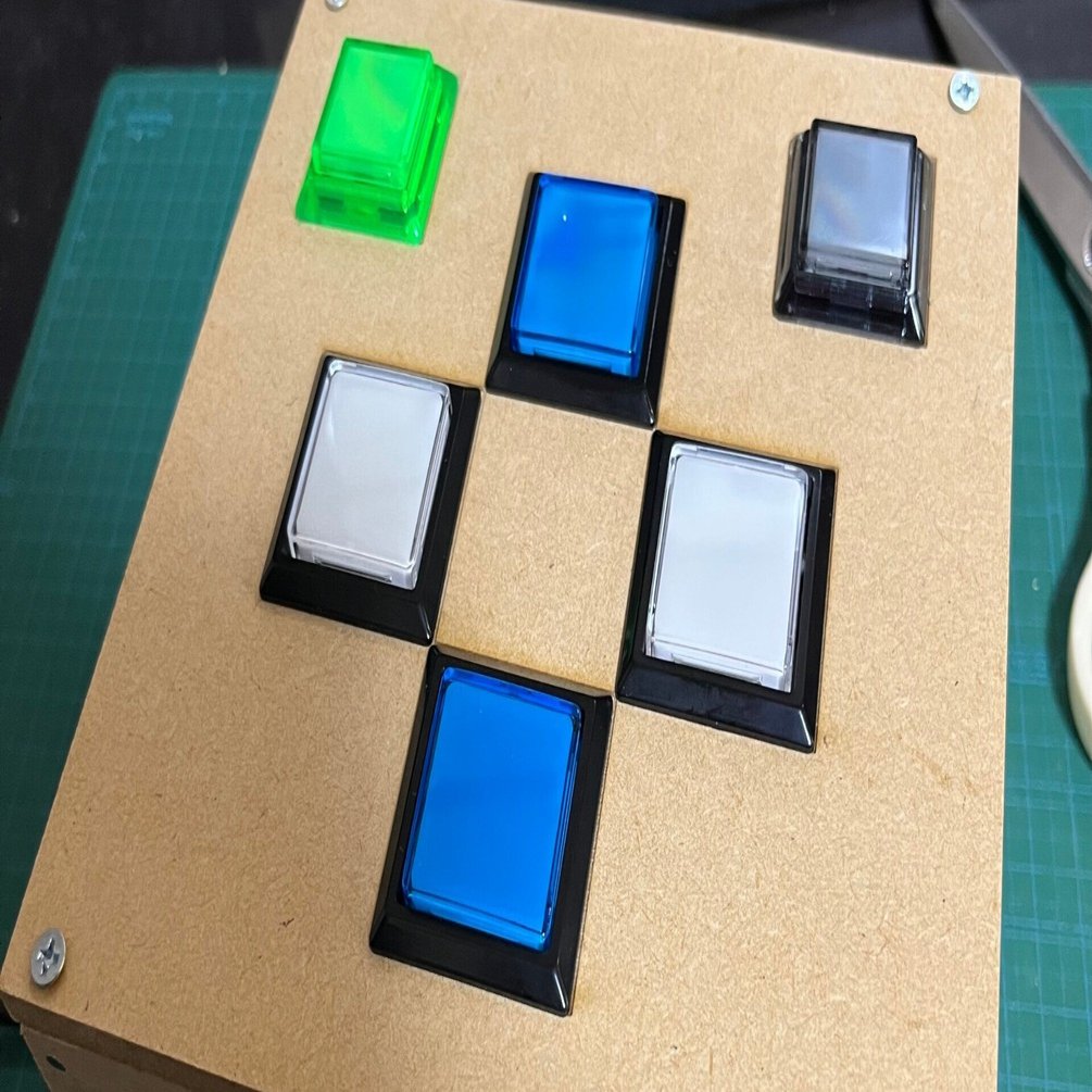 DDR GRANDPRIX用のコントローラー作った｜もず