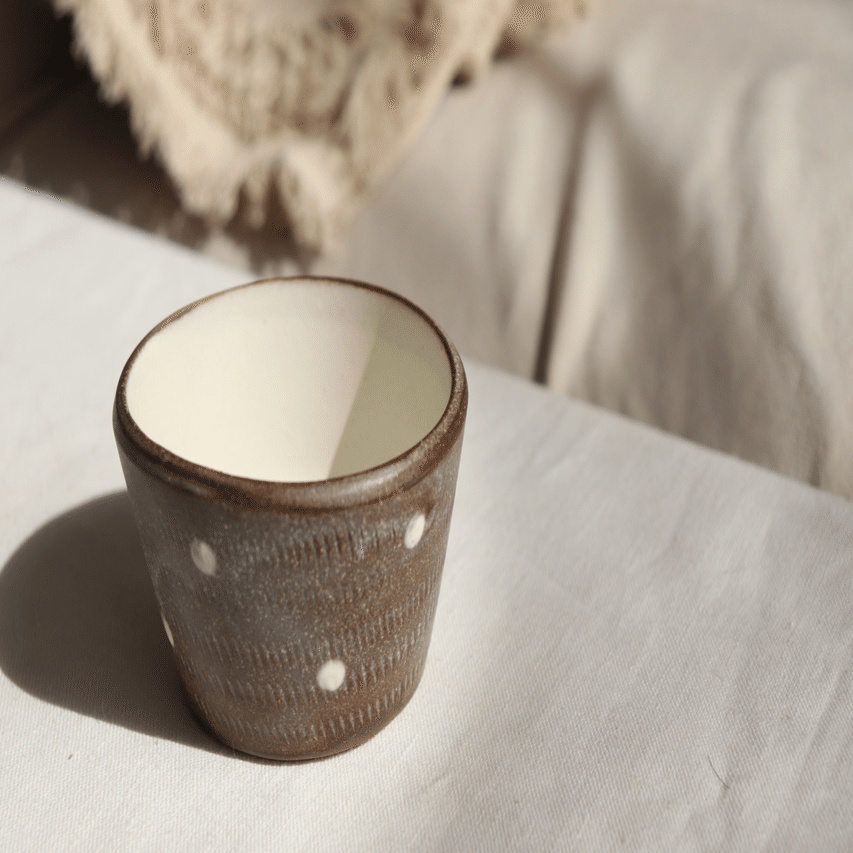 小石原焼】翁明窯元の魅力と、日々変化するうつわづくりについて