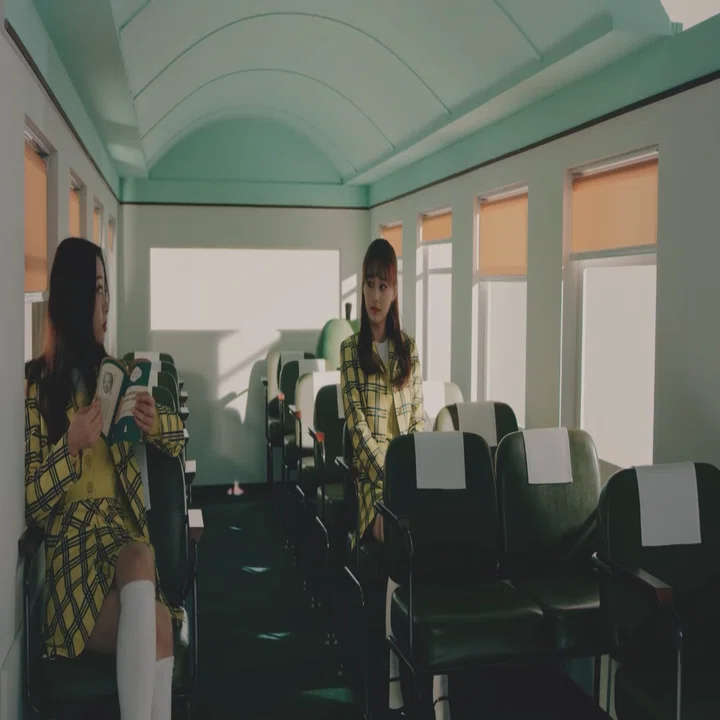 MV32 LOONA CHUU Heart Attack｜carebear