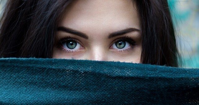 対比は上下でなく左右に配置する方がよい理由 スライドデザイン研究所 Timewitch