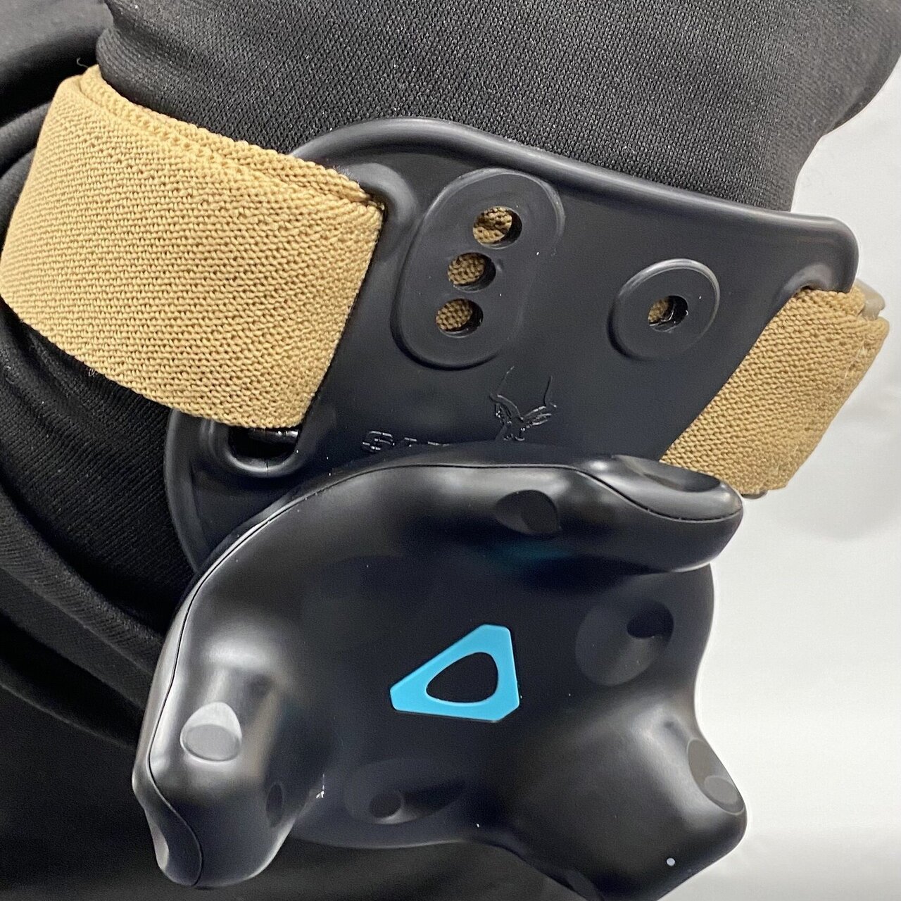 空前絶後の超絶怒涛の金額度外視VIVEトラッカー固定方法まとめ