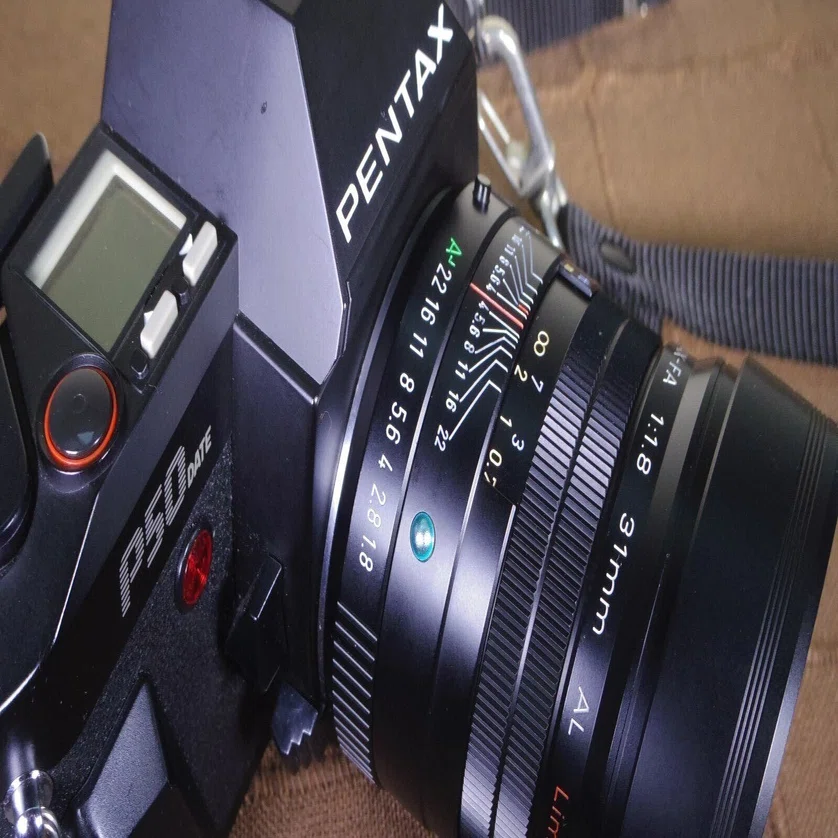 そうか、スクエア大阪はもうなくなるのか (smc PENTAX-FA 31mmF1.8AL