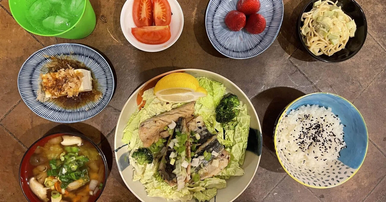 毎日大江屋まかないメシ#7&8 合同企画「サバの塩麹焼き定食」｜SENRI