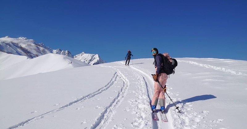 バックカントリーと生理　アウトドアで本気で遊ぶ女性へ