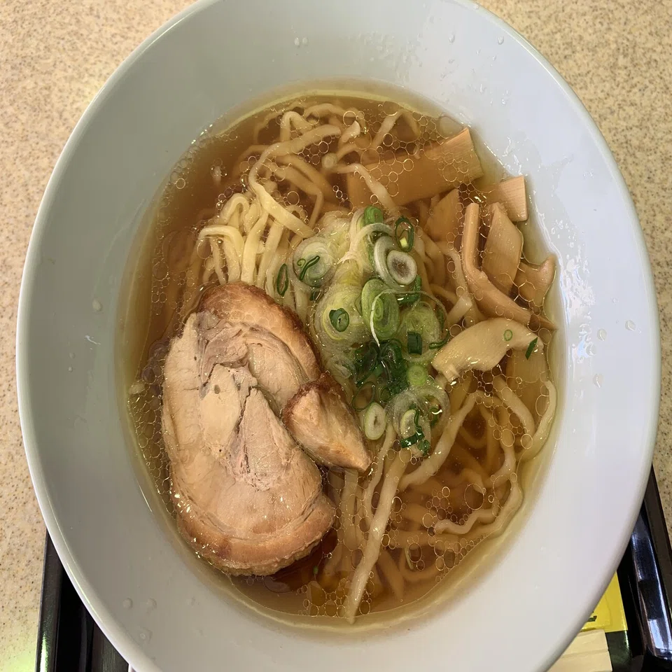 中山競馬場で食べたラーメン5杯。｜ACEHLQW