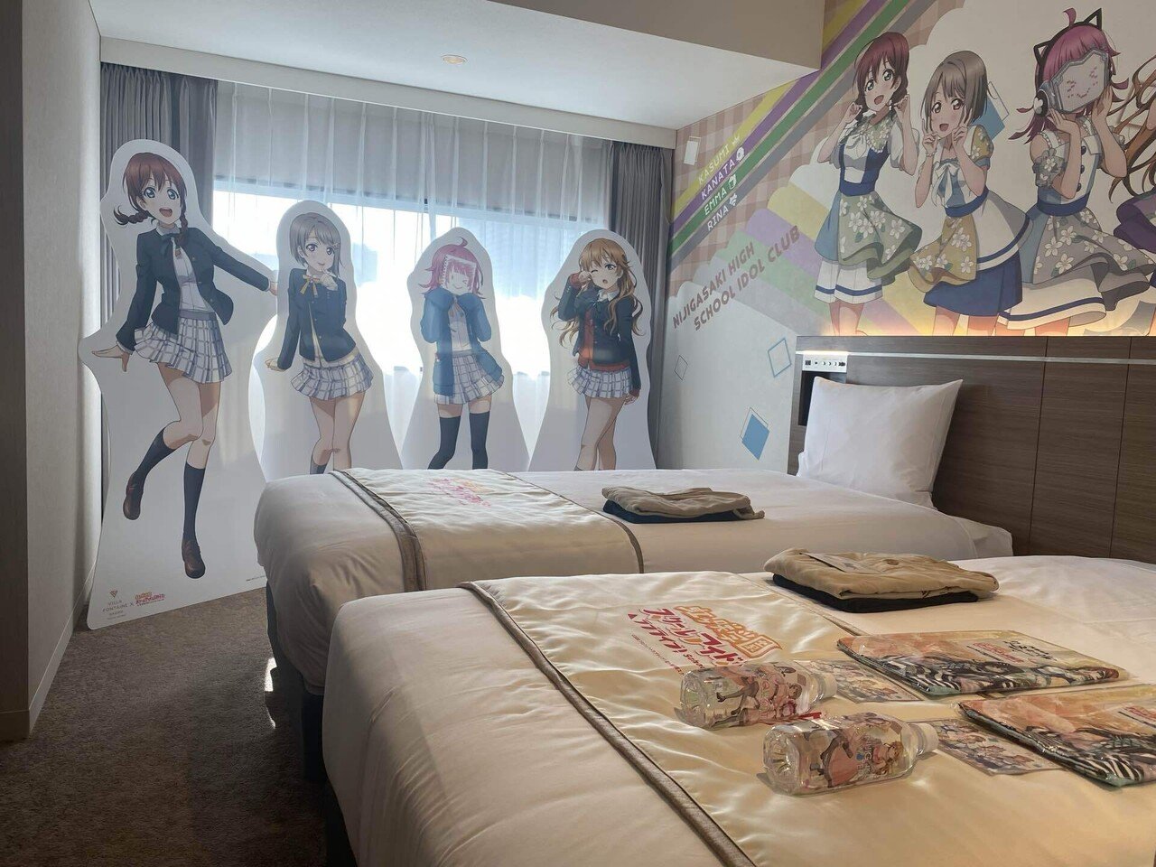 QU4RTZ推しが有明ガーデン×虹ヶ咲のコラボルームに宿泊し