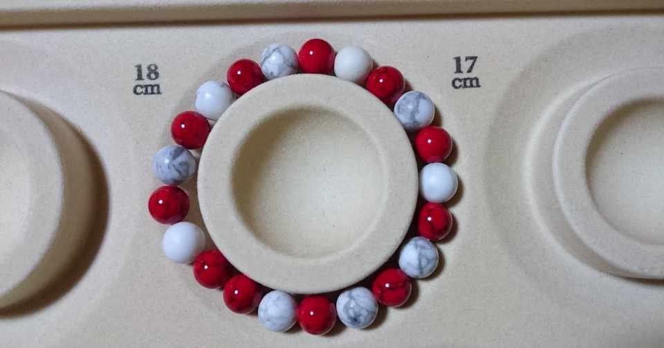 パワーストーン 日の丸のようなブレスレット 沖縄ラブの遊び人の