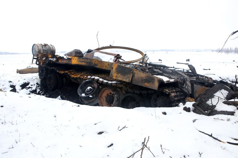 2月26日ハリコフ郊外で破壊された装甲車