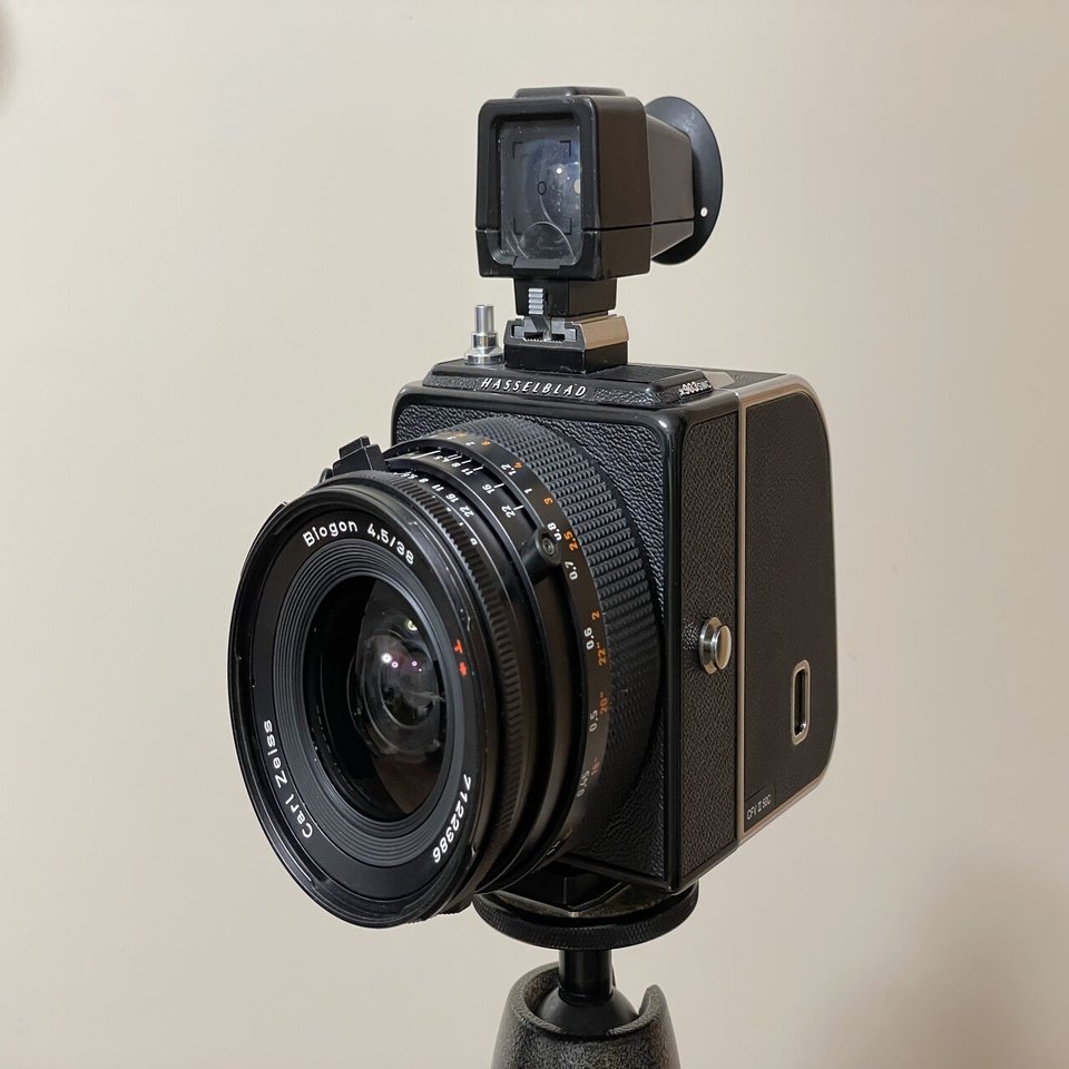 Hasselblad SWCとCFVII 50Cの接続について｜Naoto Takazawa