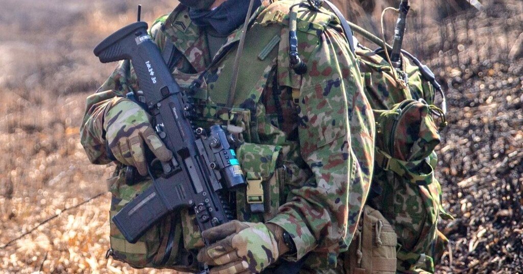 89式小銃と20式小銃｜ドカタと化したうさぎ