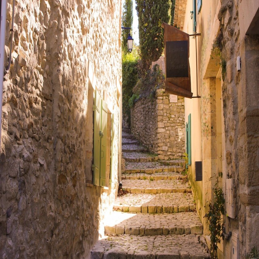 071 石造りの街で父娘の背中を追いかける 写真散歩 まつばらあや Living Atelier Note