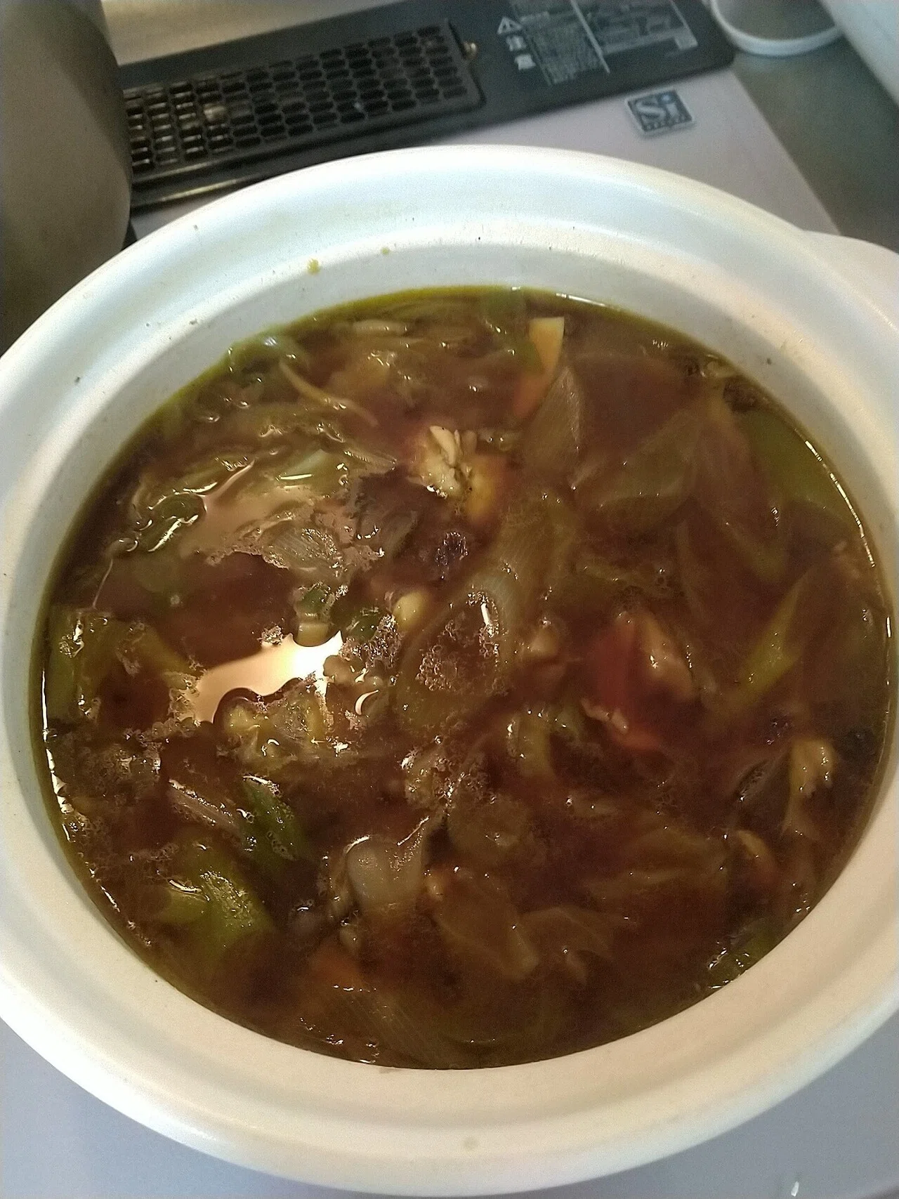 お腹すいた もうすぐお昼 今日も晴天なので大物をわしわし と洗濯しまくる ベランダがいっぱいだ 働いたからボリュームごはん カレーうどん ネギと冷凍してあったキノコ類 しめじ エリンギ マイタケ と手羽 高遠菜萌 Note お腹すいた もうすぐお昼 今日も晴天なので大物をわしわし と洗濯しまくる ベランダがいっぱいだ 働いたからボリュームごはん カレーうどん ネギと冷凍してあったキノコ類 しめじ エリンギ マイタケ と手羽 高遠菜萌 Note