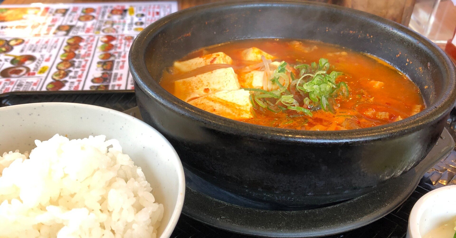 辛くないのも辛いのも美味しいスンドゥブは、おうちで本場の味を再現し