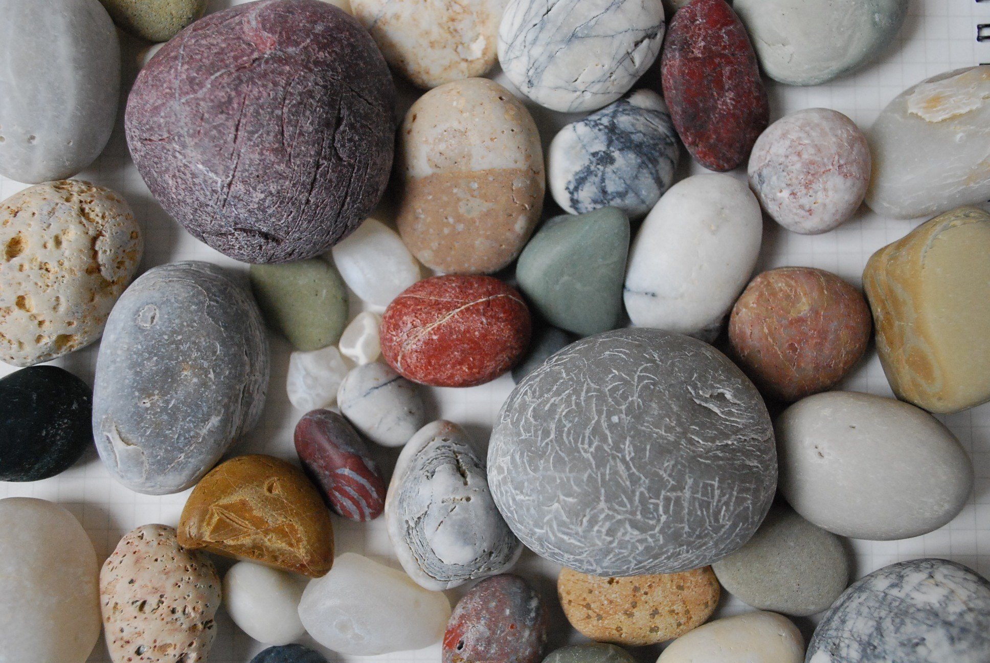 いい感じの石ころを拾いに - 北海道｜宮田珠己｜note