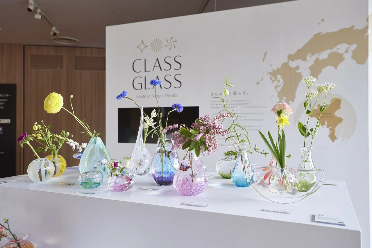 藤田剛二市長や隈研吾氏がご来場。｜CLASS GLASS