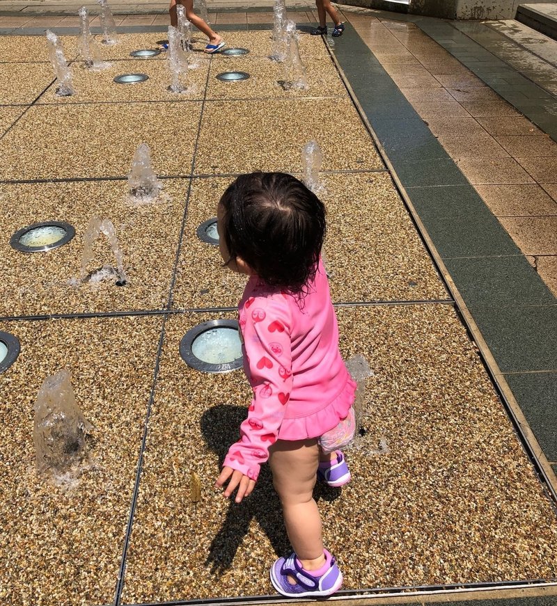 水遊びが大好き 1歳8ヶ月 Koushi Kagawa Note 水遊びが大好き 1歳8ヶ月 Koushi Kagawa Note