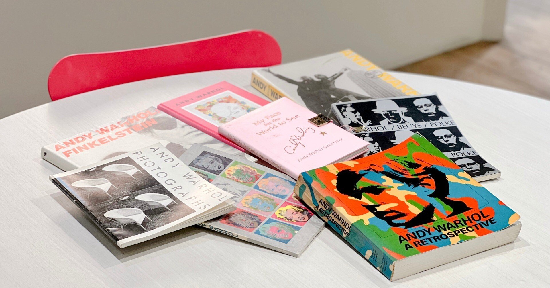 ウォーホルの日記には、1980年代の愛しさとせつなさが刷り込まれていた