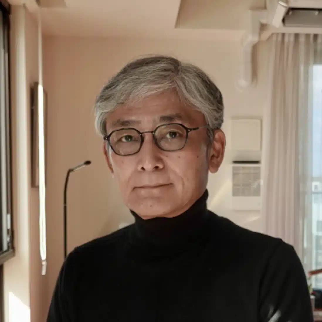 升谷知夫