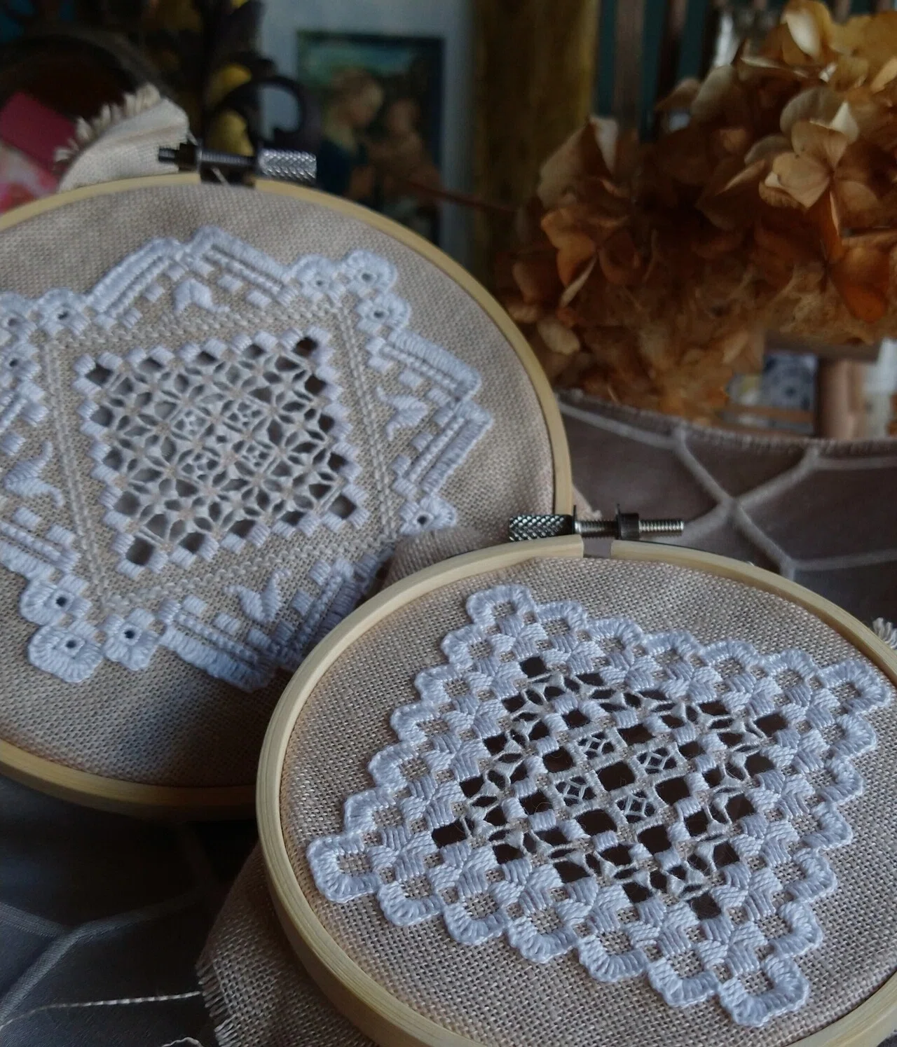 Hardanger(ハーダンガー )刺繍始めました｜イデ クララ ユカ